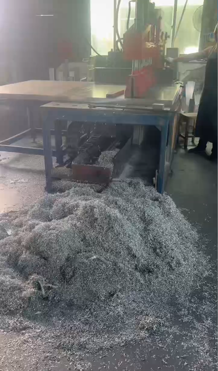 铝板锯切微量润滑应用 